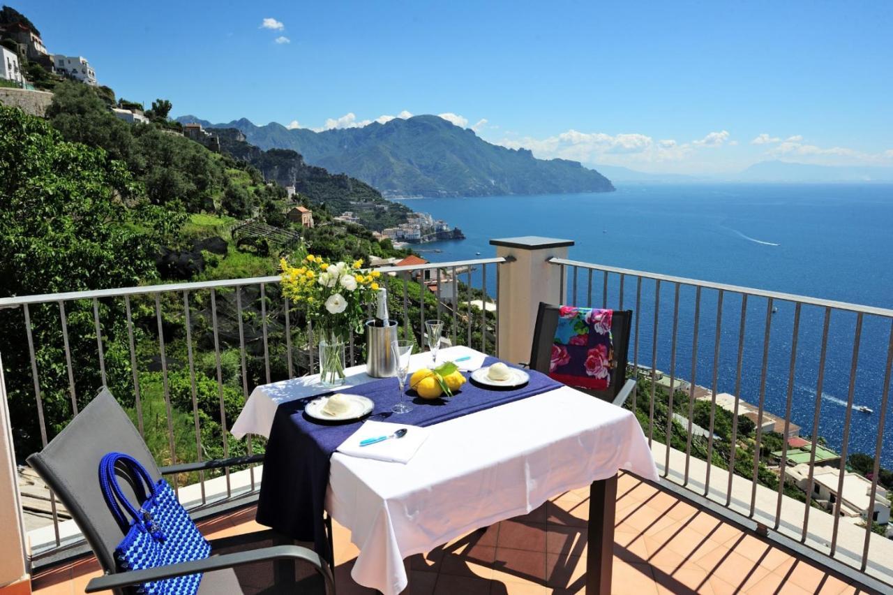 Amalfi Blu Retreat Apartment Luaran gambar