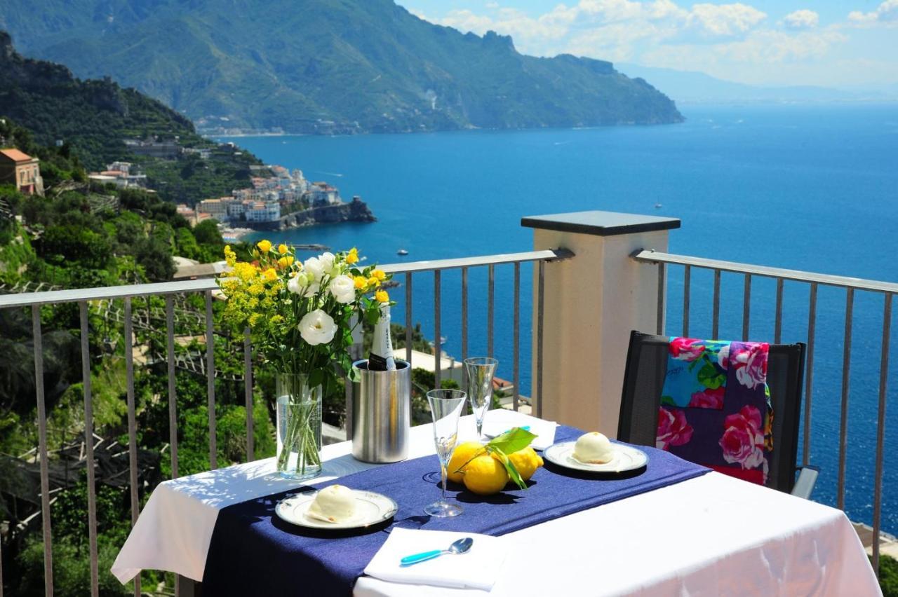 Amalfi Blu Retreat Apartment Luaran gambar