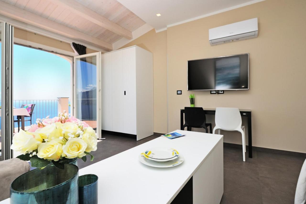 Amalfi Blu Retreat Apartment Luaran gambar