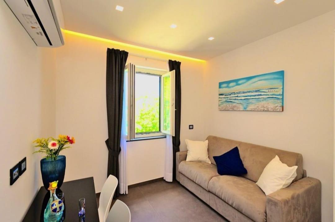 Amalfi Blu Retreat Apartment Luaran gambar
