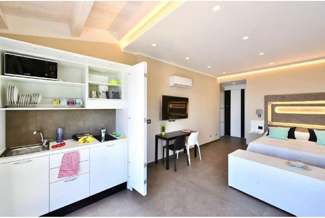 Amalfi Blu Retreat Apartment Luaran gambar