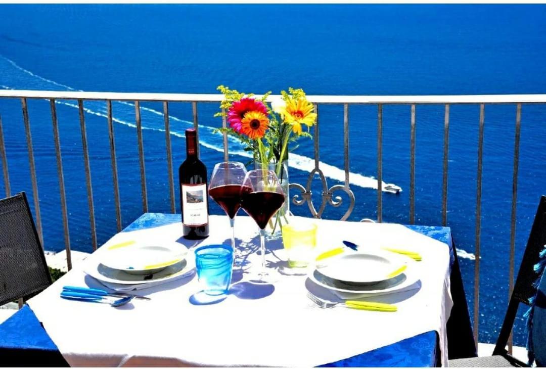 Amalfi Blu Retreat Apartment Luaran gambar