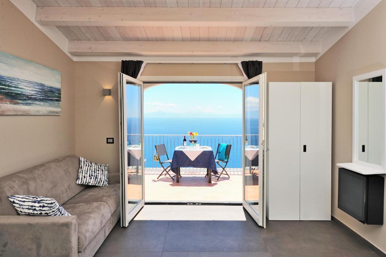 Amalfi Blu Retreat Apartment Luaran gambar